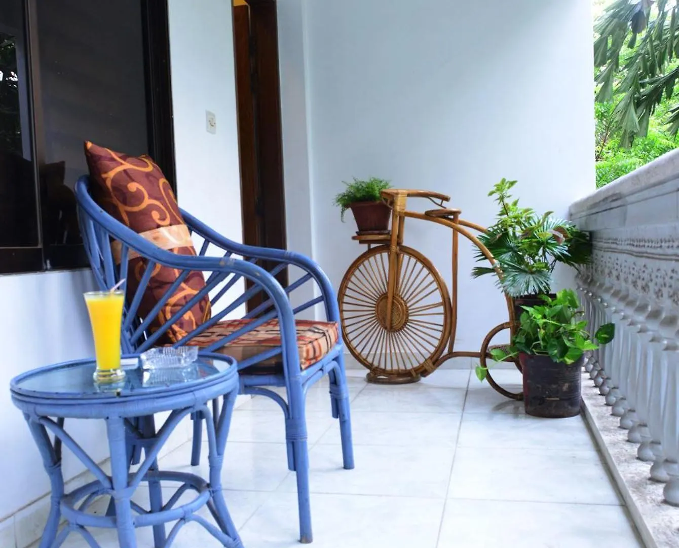 דאהקה Amazon Lilly Lake View Residence 3*,
